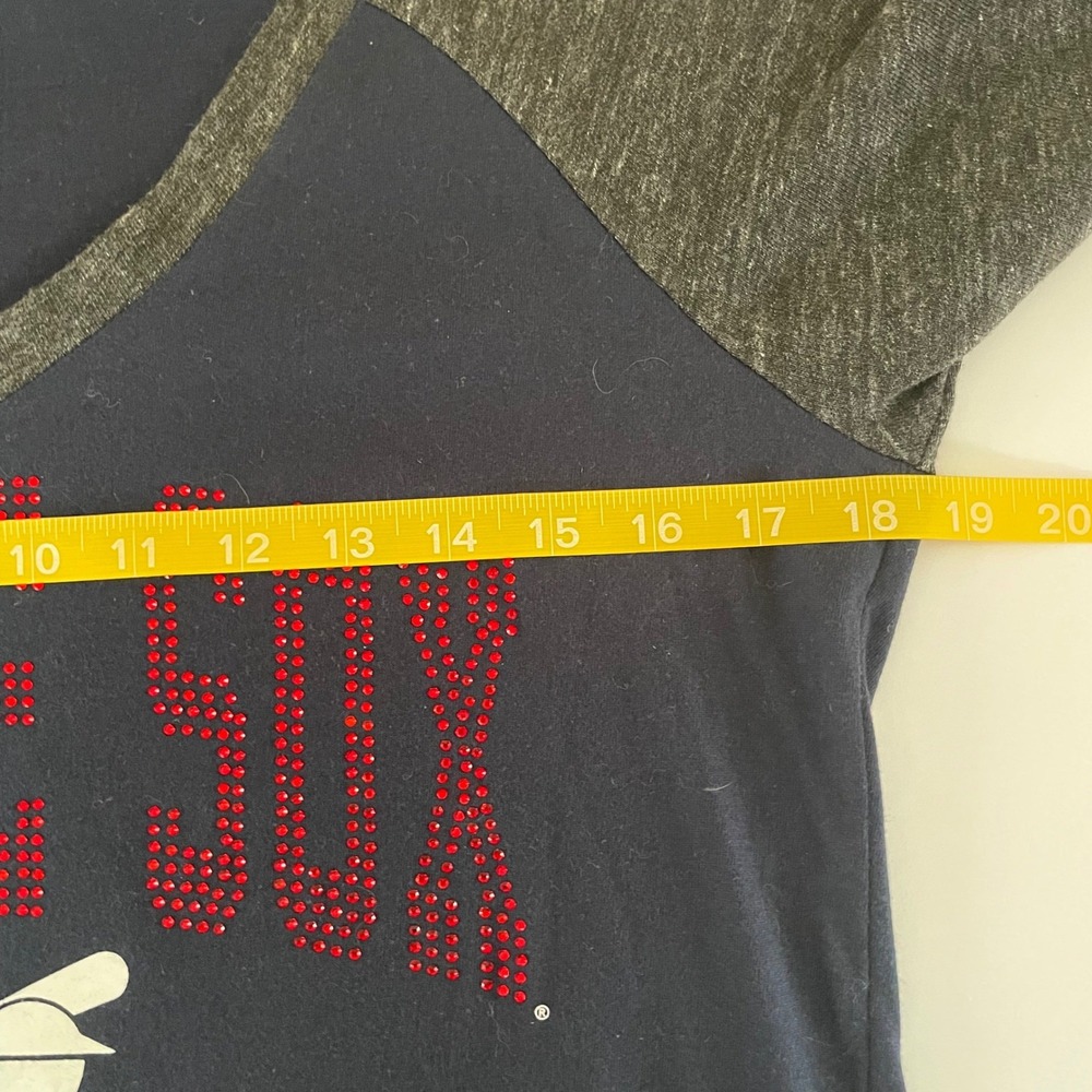 5th & Ocean Chicago White Sox Raglan Shirt Womens Small Navy Grey Rhinestone MLB - Picture 14 of 15